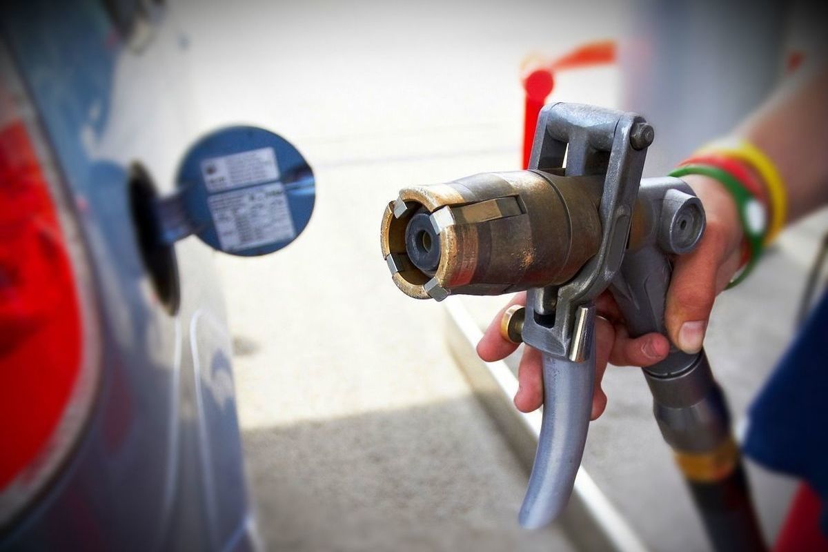 В Южноуральске отправят под суд заправщика АЗГС за сгоревшую машину