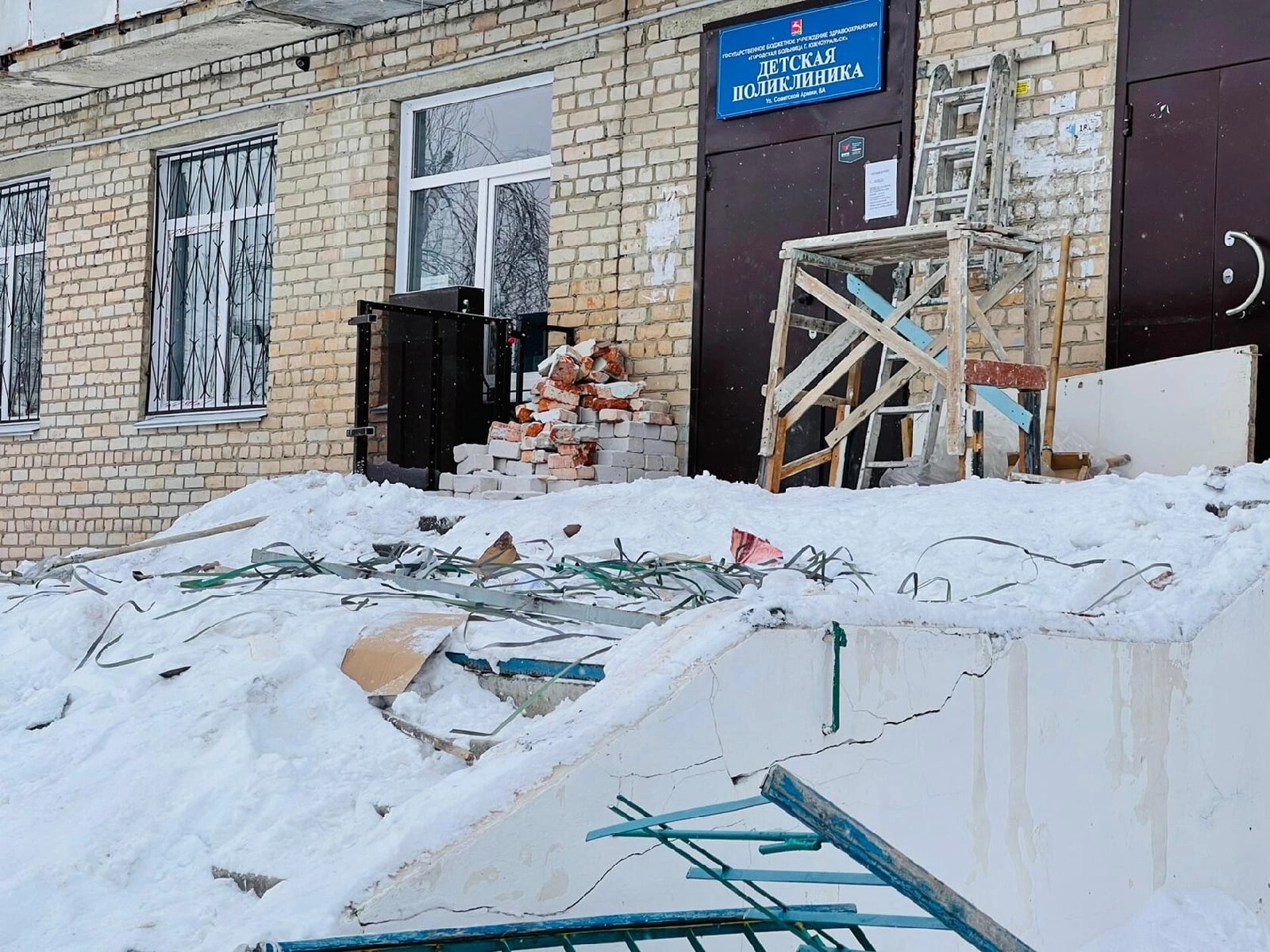 Окончание ремонта в детской поликлинике задерживается на месяц Окончание ремонта в детской поликлинике задерживается на месяц