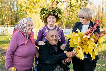 Южноуральские пенсионеры получат выплаты ко Дню пожилого человека в сентябре