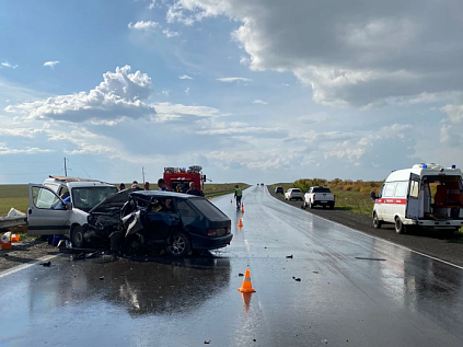 Три человека погибли в лобовом столкновении на трассе Южноуральск-Магнитогорск