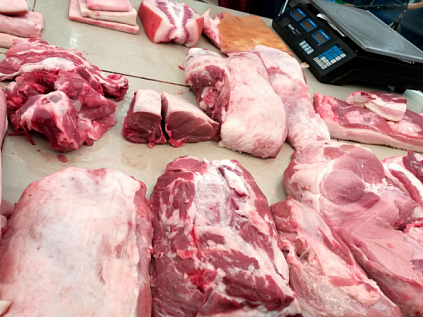 У предпринимателя из Южноуральска нашли партию свинины с антибиотиком