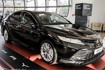 Администрация Южноуральска закупает 2 машины: для себя и детского дома