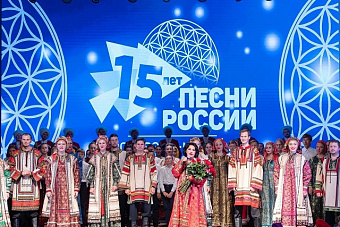 Надежда Бабкина выступила на сцене Дома культуры Южноуральска