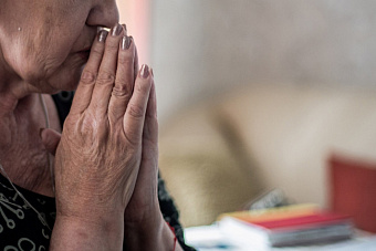 Подросток из Южноуральска помогал мошенникам забирать деньги у бабушек