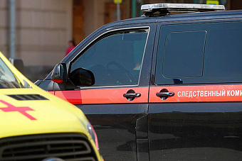 Тело пожилой жительницы нашли под окнами дома по улице Космонавтов