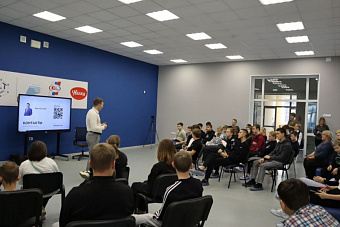 Студентам Южноуральска рассказали о карьерном развитии в ИТ-отрасли