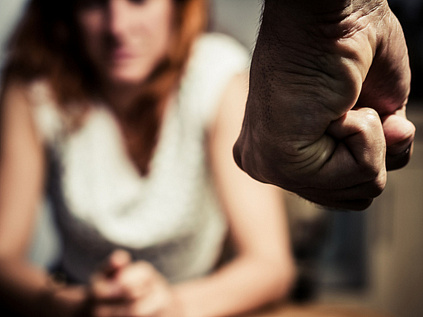 В Увельском районе женщина угрожала убийством односельчанке