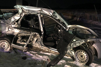 У села Половинка в смертельной аварии погибла пассажирка