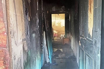 Мальчик, которого летом нашли спящим на улице, погиб при пожаре