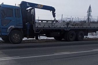 Возле Южноуральска столкнулись 2 грузовика