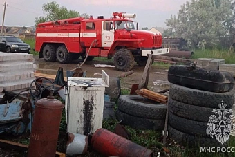 В Увельском районе предотвратили взрыв газовых баллонов