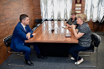 Глава города вручил посмертную награду участнику СВО